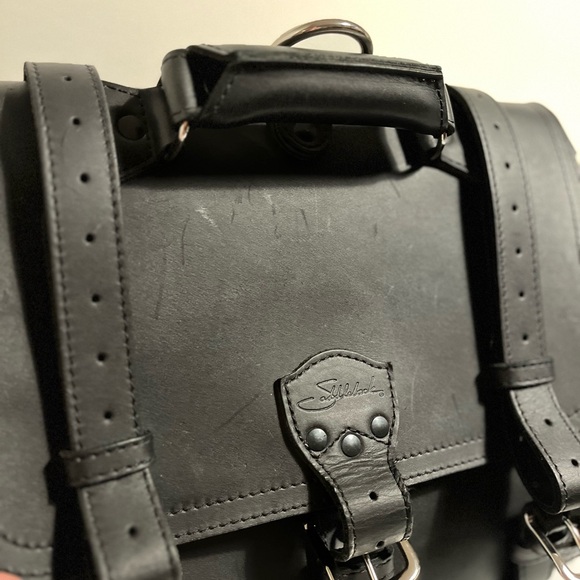 Saddleback Large Classic Leather Briefcase - Picture 8 of 15